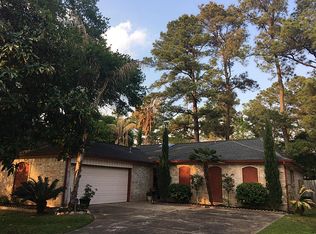 17818 Windy Point Dr, Spring, TX 77379