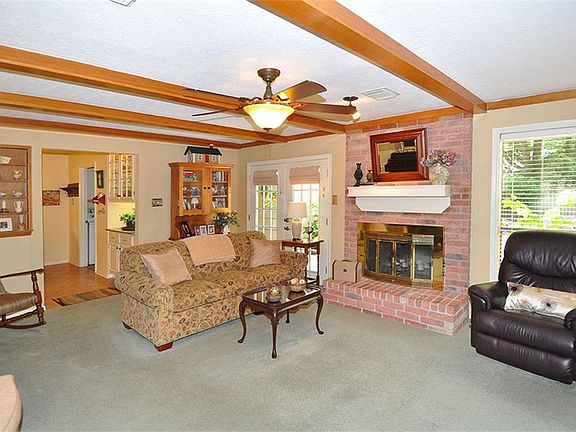 5th image of 3619 Clear Falls Dr