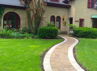 1427 Breton Rd SE, East Grand Rapids, MI 49506