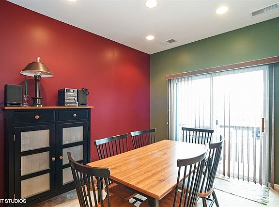5th image of 304 Terra Springs Cir