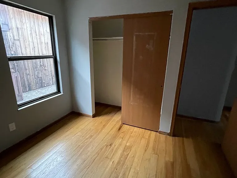72 Chittenden Ave — Photo 9