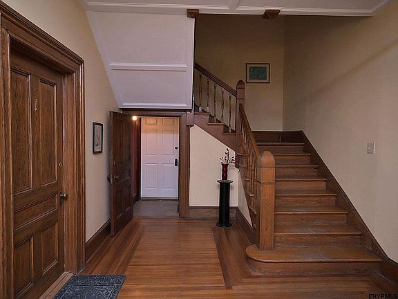 4th image of 64 Ludlow St Unit 103