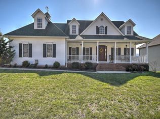 4036 Rick Slaughter Ct, Kingsport, TN 37660