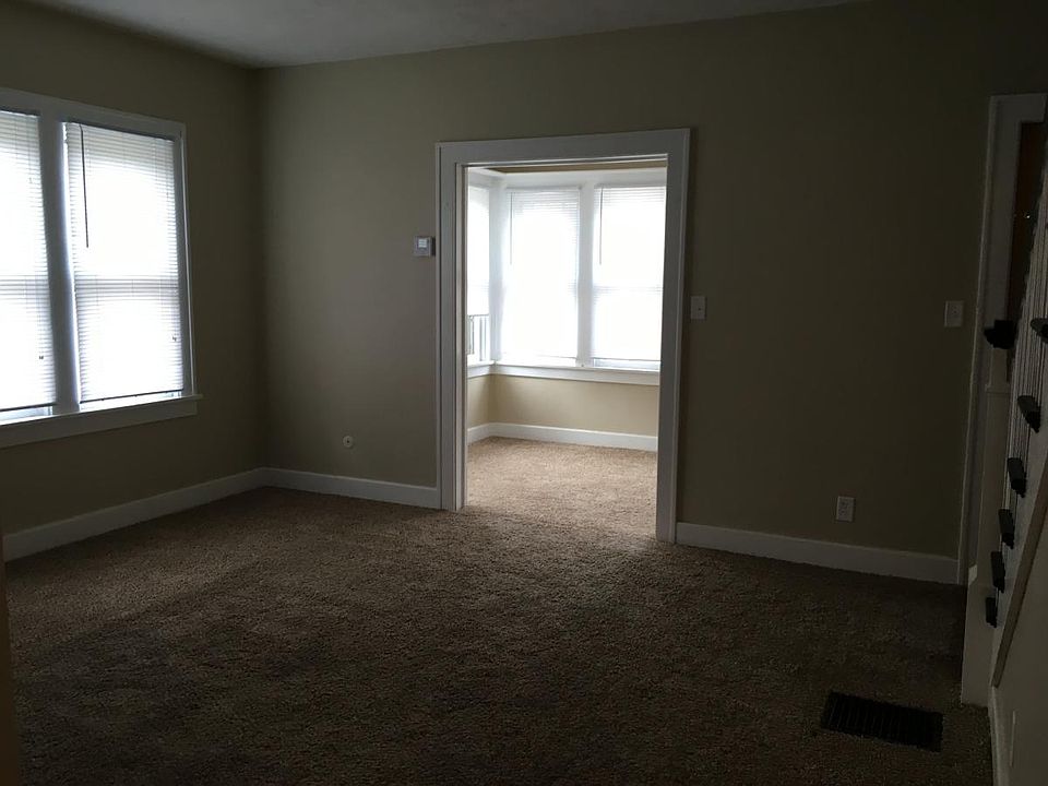 East Oak Duplex 512 E Oak St Springfield IL Zillow