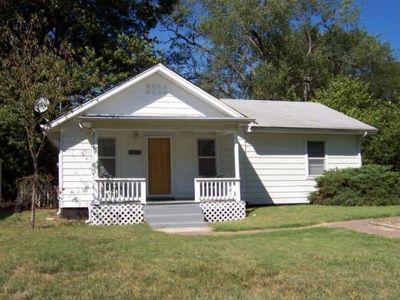 1214 W 21st St, Lawrence, KS, 66046