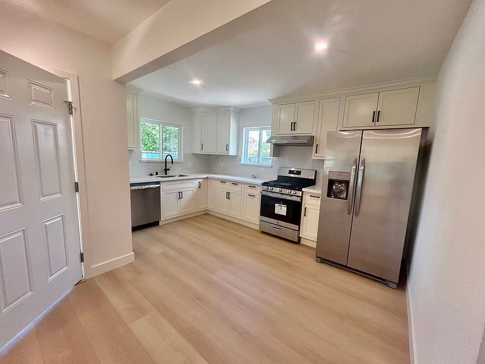 Open space kitchen