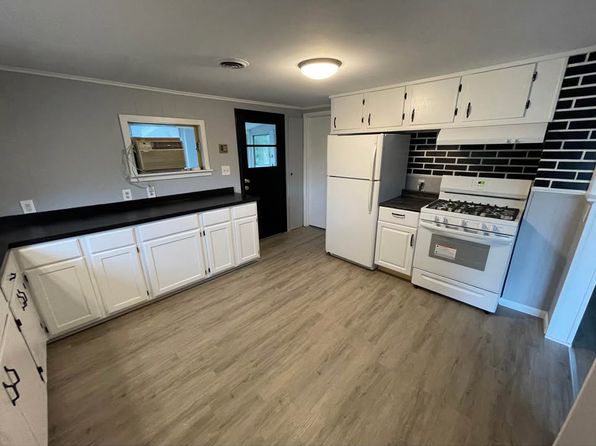 213-15 Thurber St #2