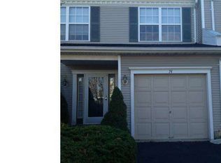 74 Cypress Pl, Newtown, PA 18940