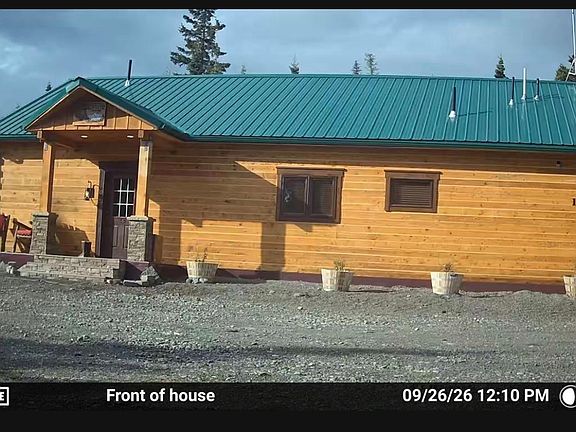 2nd image of 182 N Lark St