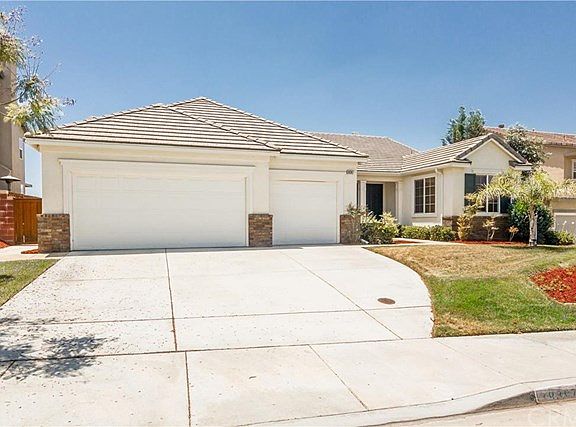 4th image of 39397 Checker Ct