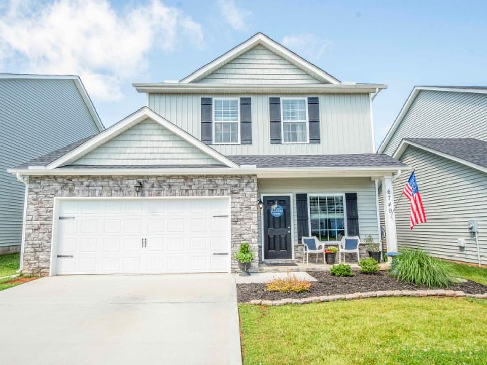 1st image of 6749 Padgett Hill Ln