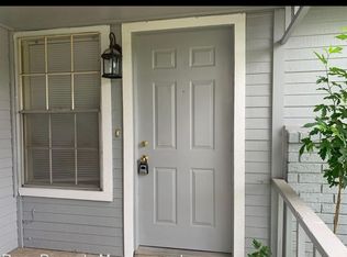 703 Greenlawn Blvd, Round Rock, TX 78664