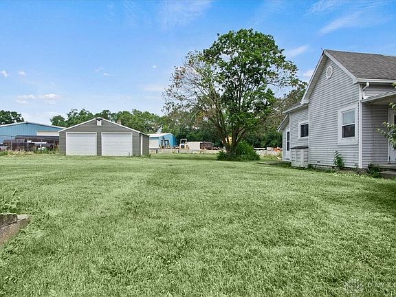 5th image of 133 Talbot Ave