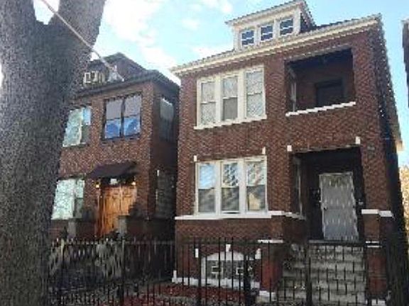 5th image of 6836 S Maplewood Ave #2