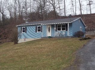 11038 Mustang Dr, Mill Creek, PA 17060