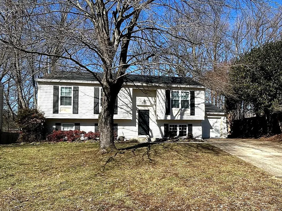 15006 Nebraska Ln