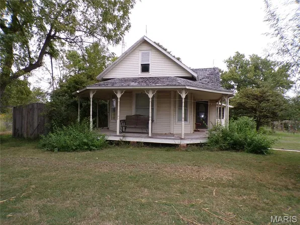 5237 Beaucoup Rd, Ava, IL 62907