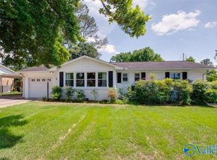 213 Drake Ave SW, Huntsville, AL 35801