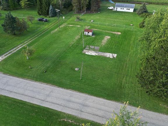 5th image of 5635 Cedar Ave