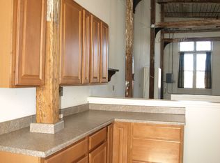 70 Moshassuck Rd, Lincoln, RI 02865