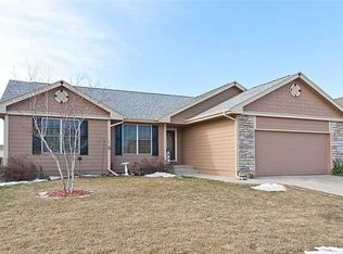 1804 3rd Ave SE, Altoona, IA 50009