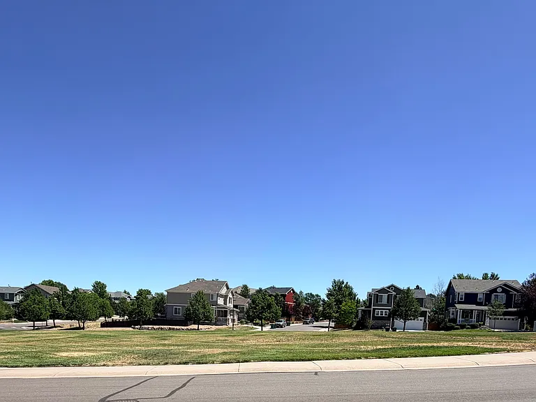FRONT YARD VIEWS