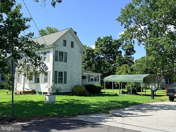 4th image of 8108 Brown St