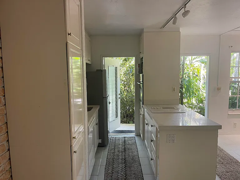 1525 SE 15th St NE #2 — Photo 14