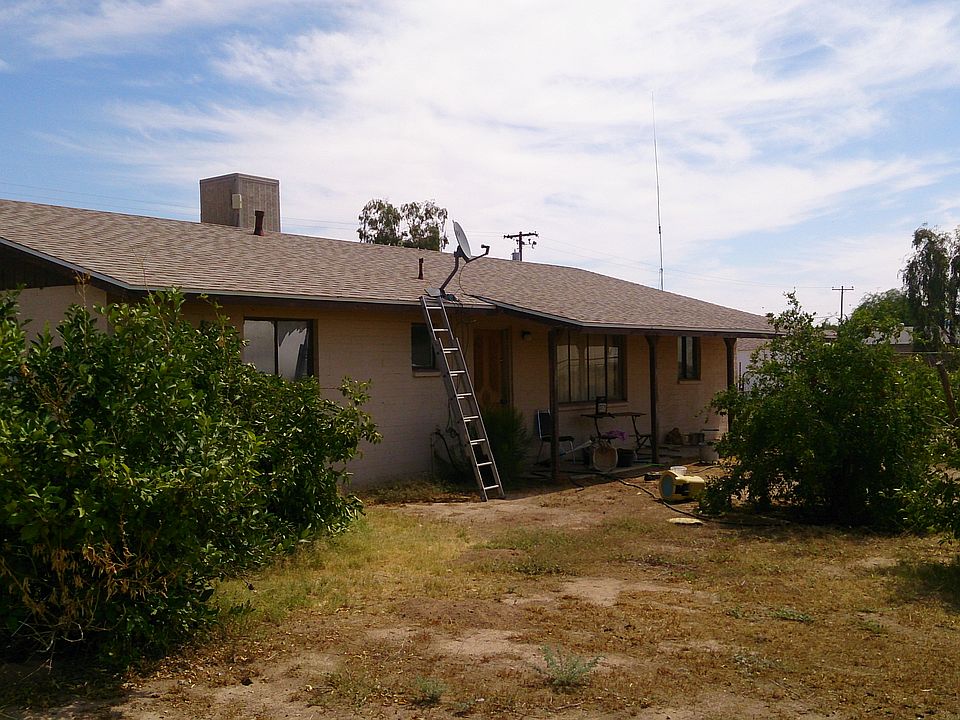 2nd image of 19030 W Roosevelt St