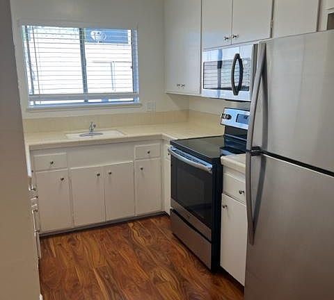 5th image of 4861 Campbell Ave APT 4