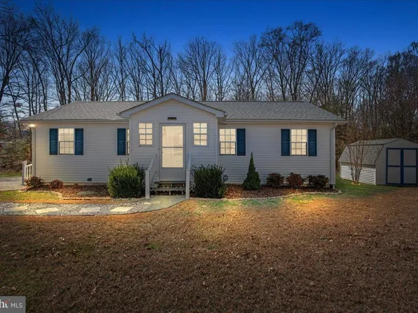 23311 Point Lookout Rd, Leonardtown, MD 20650