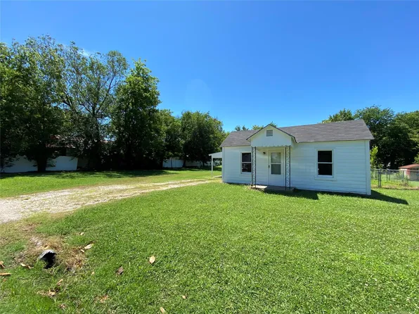 209 E Hickory St, Holdenville, OK 74848
