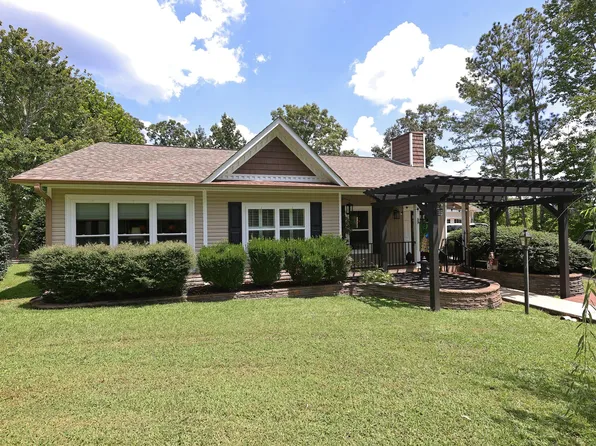 2710 Antioch Church Rd, Golden, MS 38847