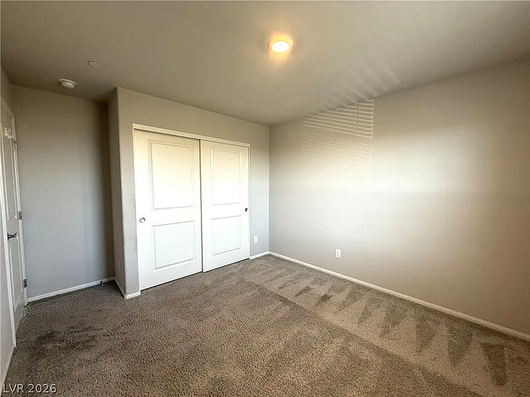 522 Spy Rock Ave — Photo 17