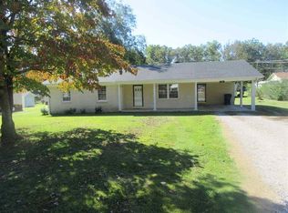 450 Barker Dr, Savannah, TN 38372