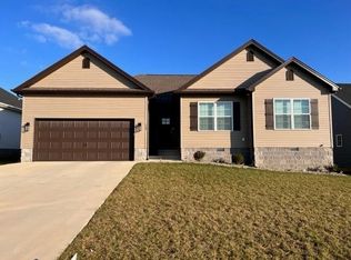 769 Alders Cove St, Bowling Green, KY 42101