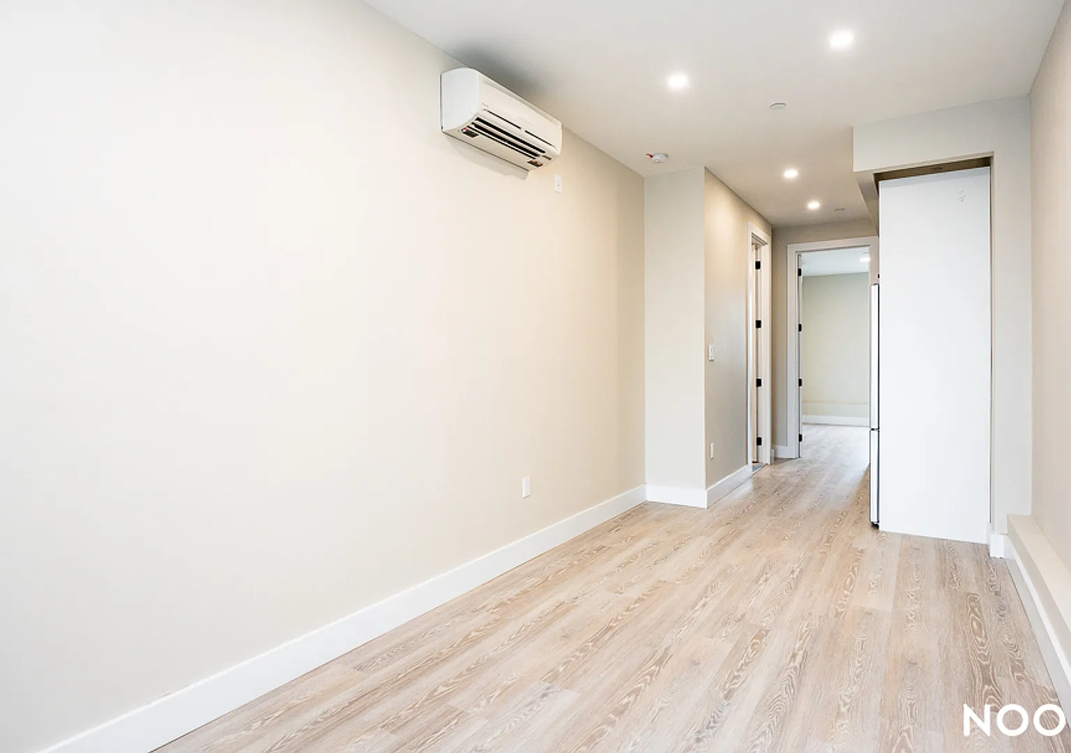 373 Knickerbocker Avenue — Photo 1