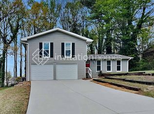 4231 Westminster Dr, Snellville, GA 30039