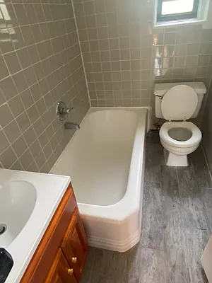 Rented by Contact Realty | media 4