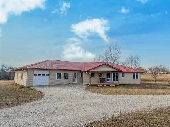 1106 SW County Rd, Holden, MO 64040