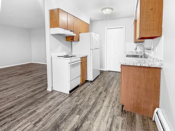 2nd image of 3111 Hubal Ave SW