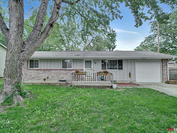 3rd image of 2634 Austin Dr