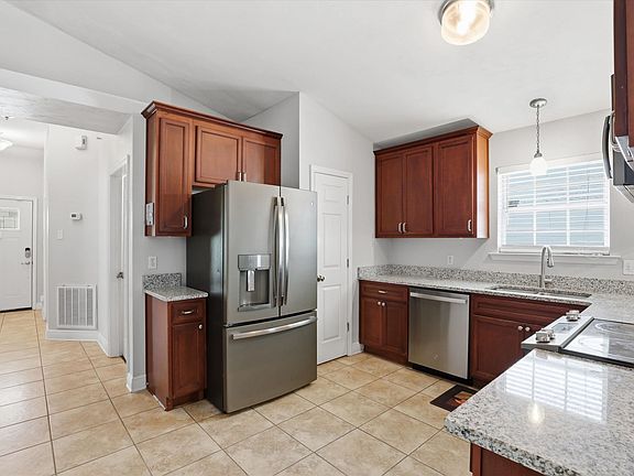 5th image of 4186 Ridge Haven Rd