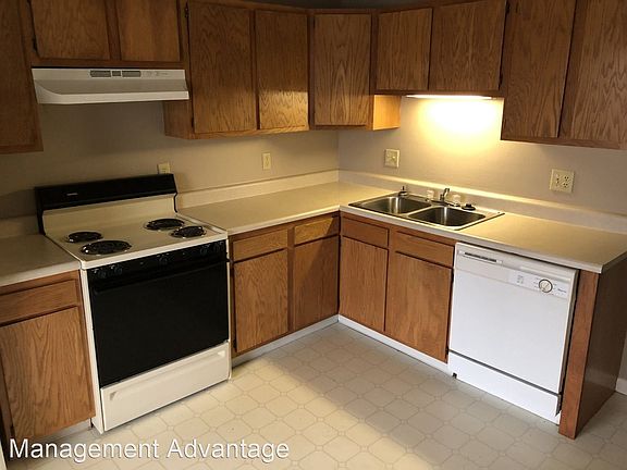 2nd image of 1190 Windsor Dr #11753107