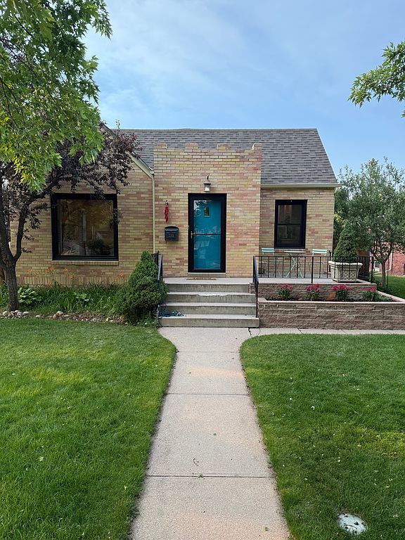 220 W 4th Ave - Property Image