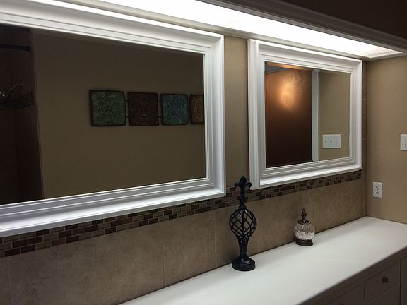 3rd image of 2049 River Oaks Cir