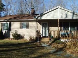 16 Reed Hill Rd, Wales, MA 01081