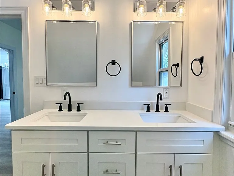 245 Frederick Ave #243 — Photo 15