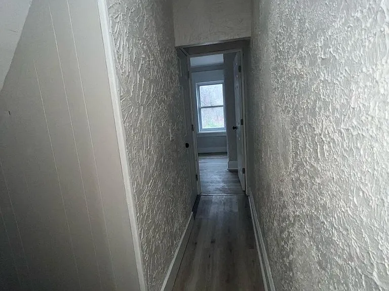 134 Old Rose St — Photo 16