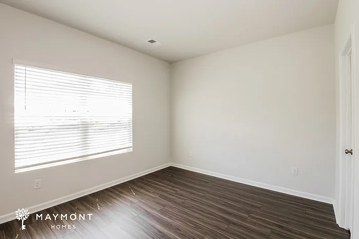 311 Augustine Dr — Photo 11